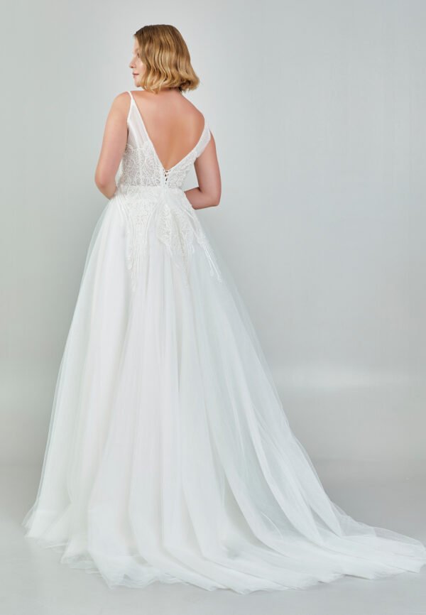 Sleeveless Maxi Tulle Regular Ecru Wedding Dress - Image 8