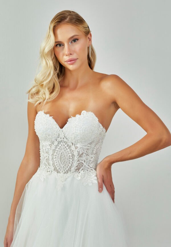 Sleeveless Maxi Tulle Regular Ecru Wedding Dress