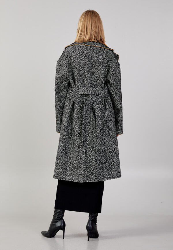 Wool Solid Color Regular Black Coat - Image 6