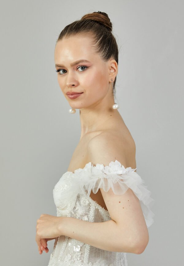 Off Shoulder Maxi Tulle Regular Ecru Wedding Dress - Image 4