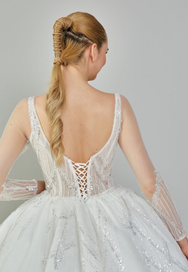 Long Sleeve Maxi Tulle Regular Ecru Wedding Dress - Image 4